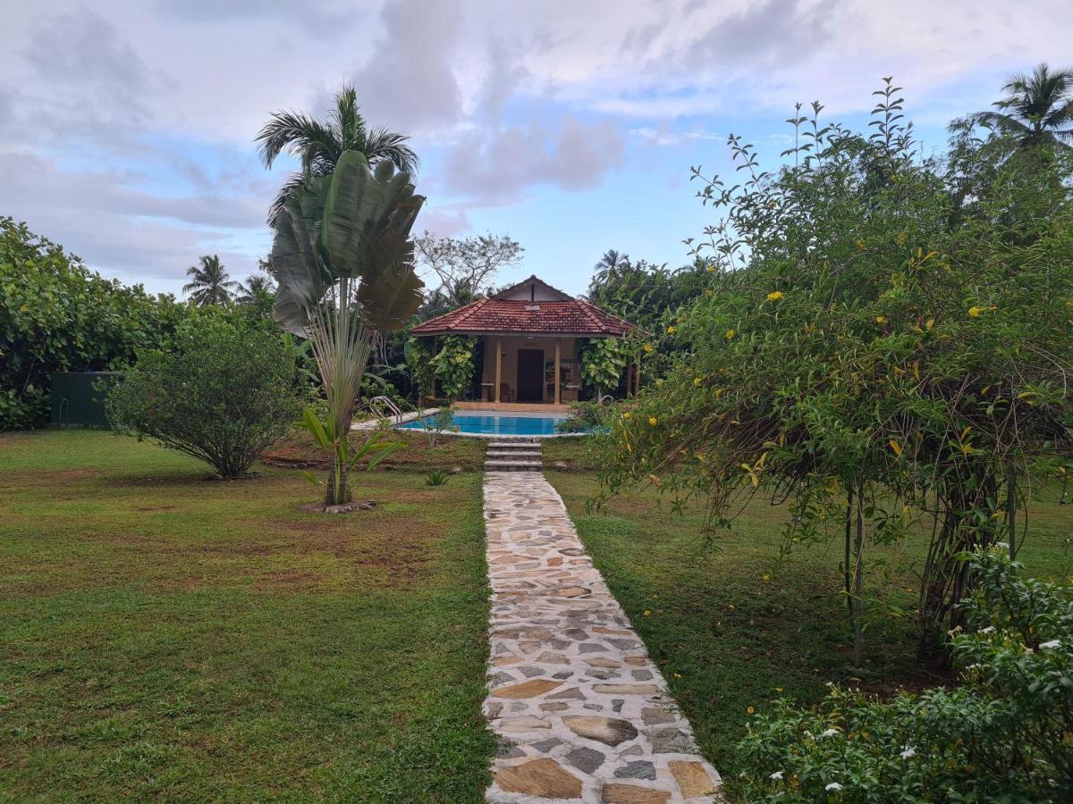 Zum Deutschen Bed & Breakfast Bentota Luaran gambar